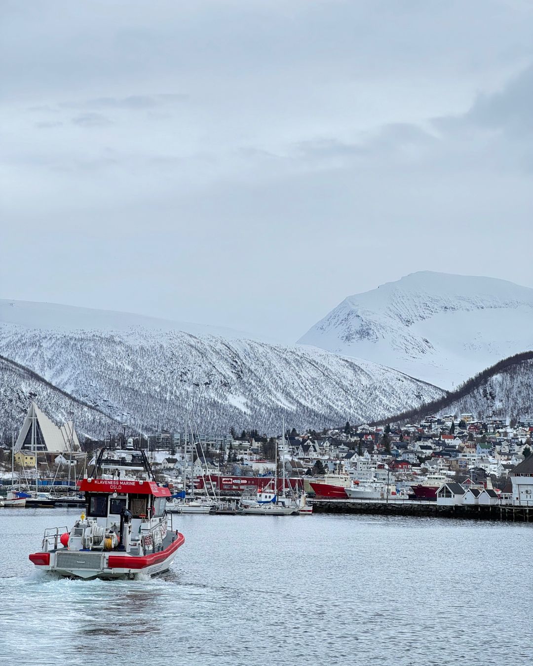 tromso harbour_scandinavia